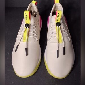 Clave Love  women Cream and Pink Shoes size 8 pre owned Exellent condition